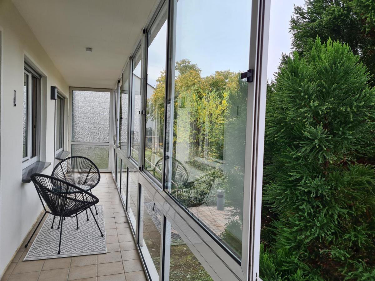 ☆4-Zimmer-Ferienwohnung☆renoviert☆Küche☆WLAN☆Netflix☆ Castrop-Rauxel Exterior foto